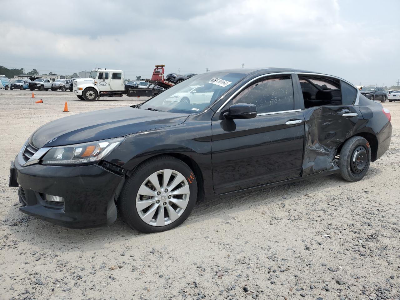 HONDA ACCORD 2015 1hgcr2f85fa203918