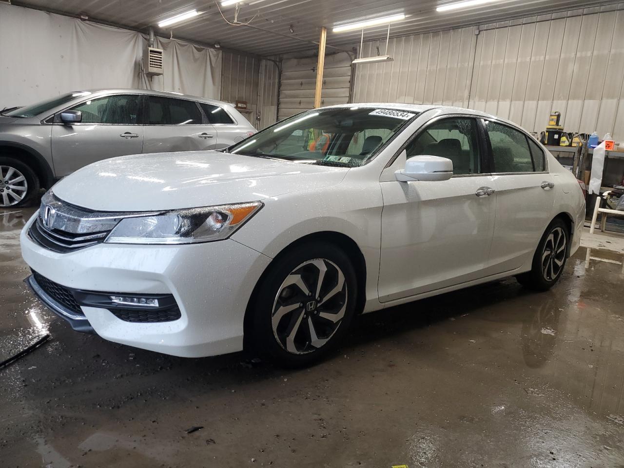 HONDA ACCORD 2017 1hgcr2f85ha116166