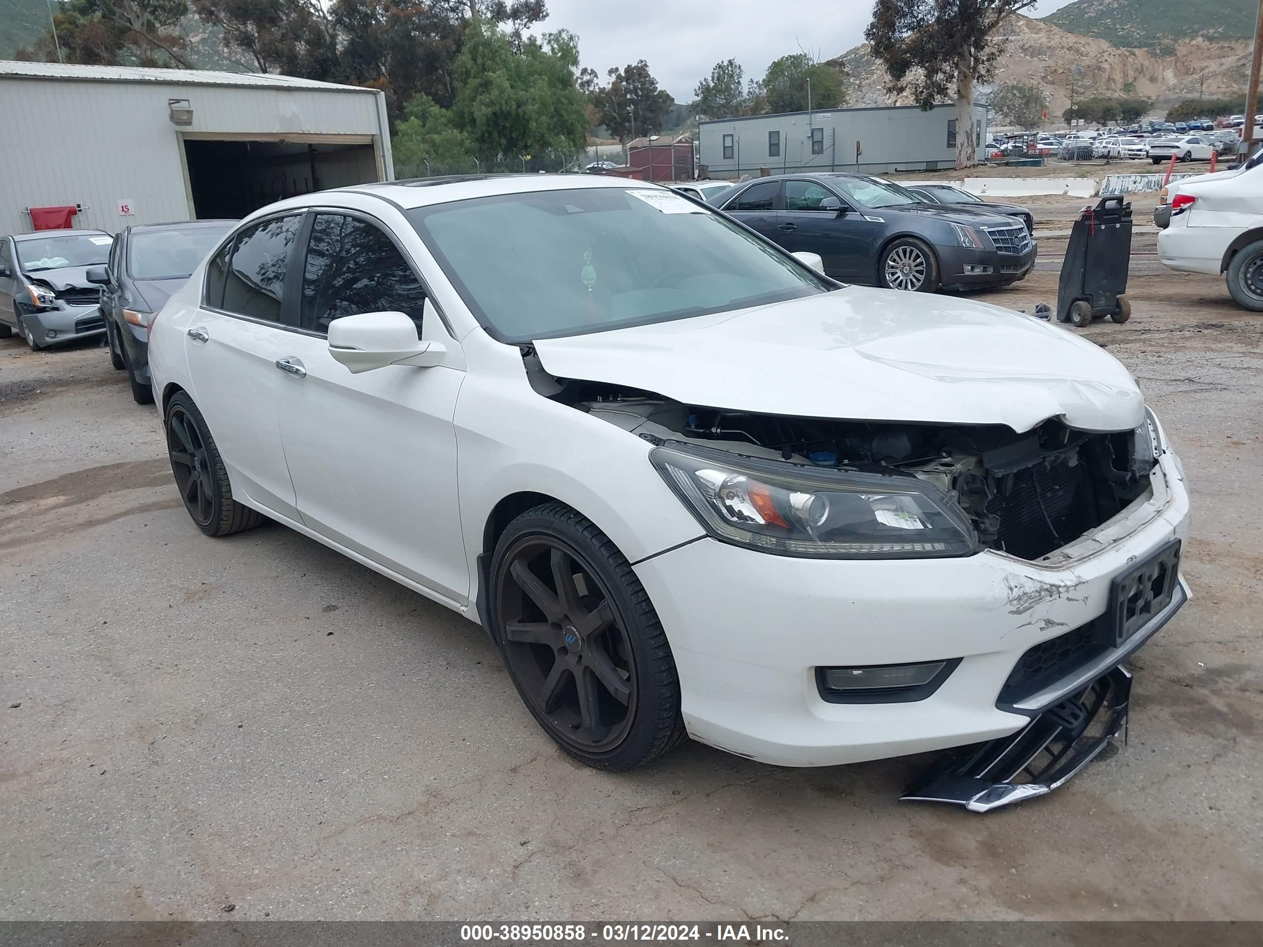 HONDA ACCORD 2014 1hgcr2f86ea083304