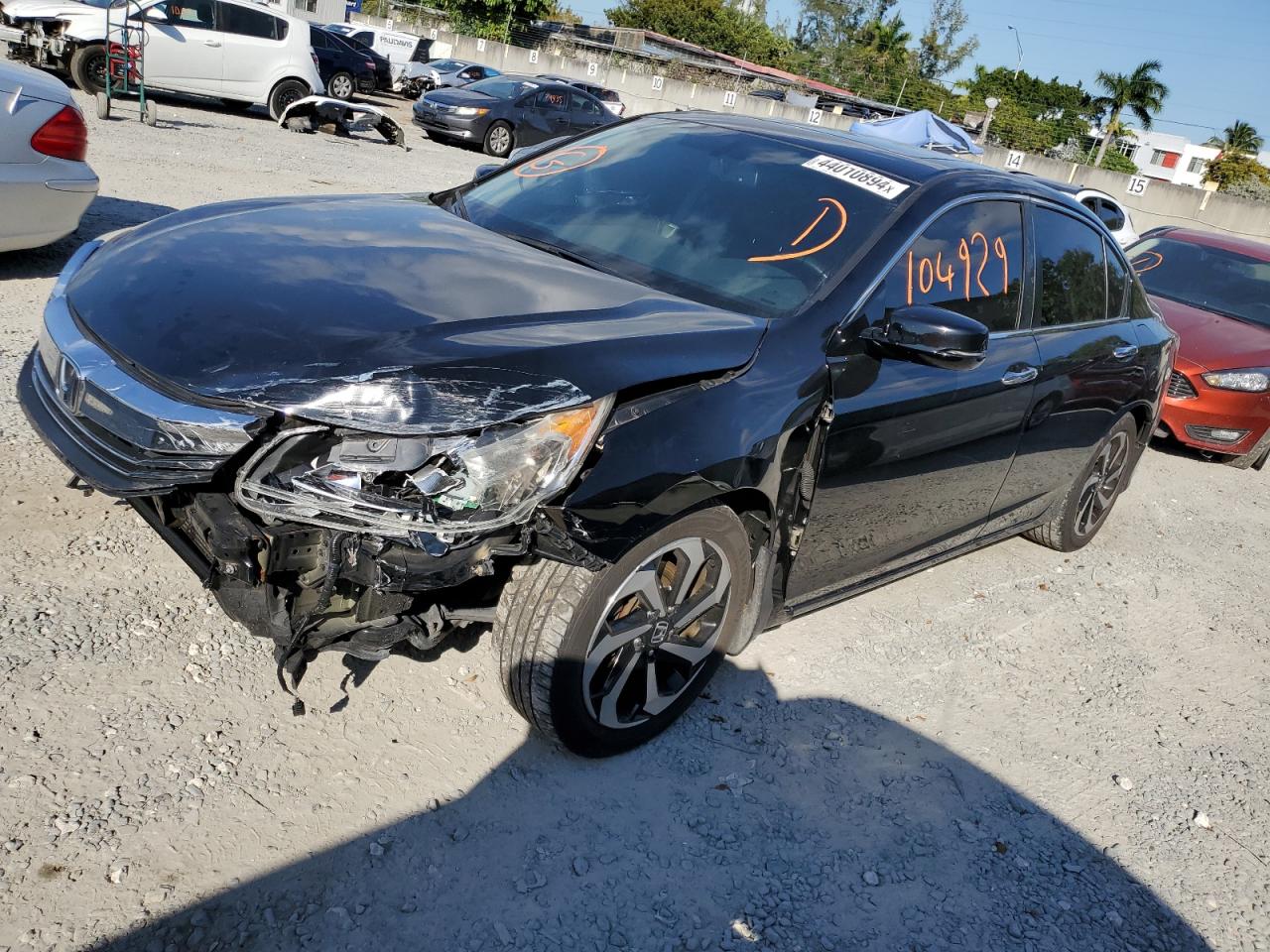 HONDA ACCORD 2016 1hgcr2f86ga037121