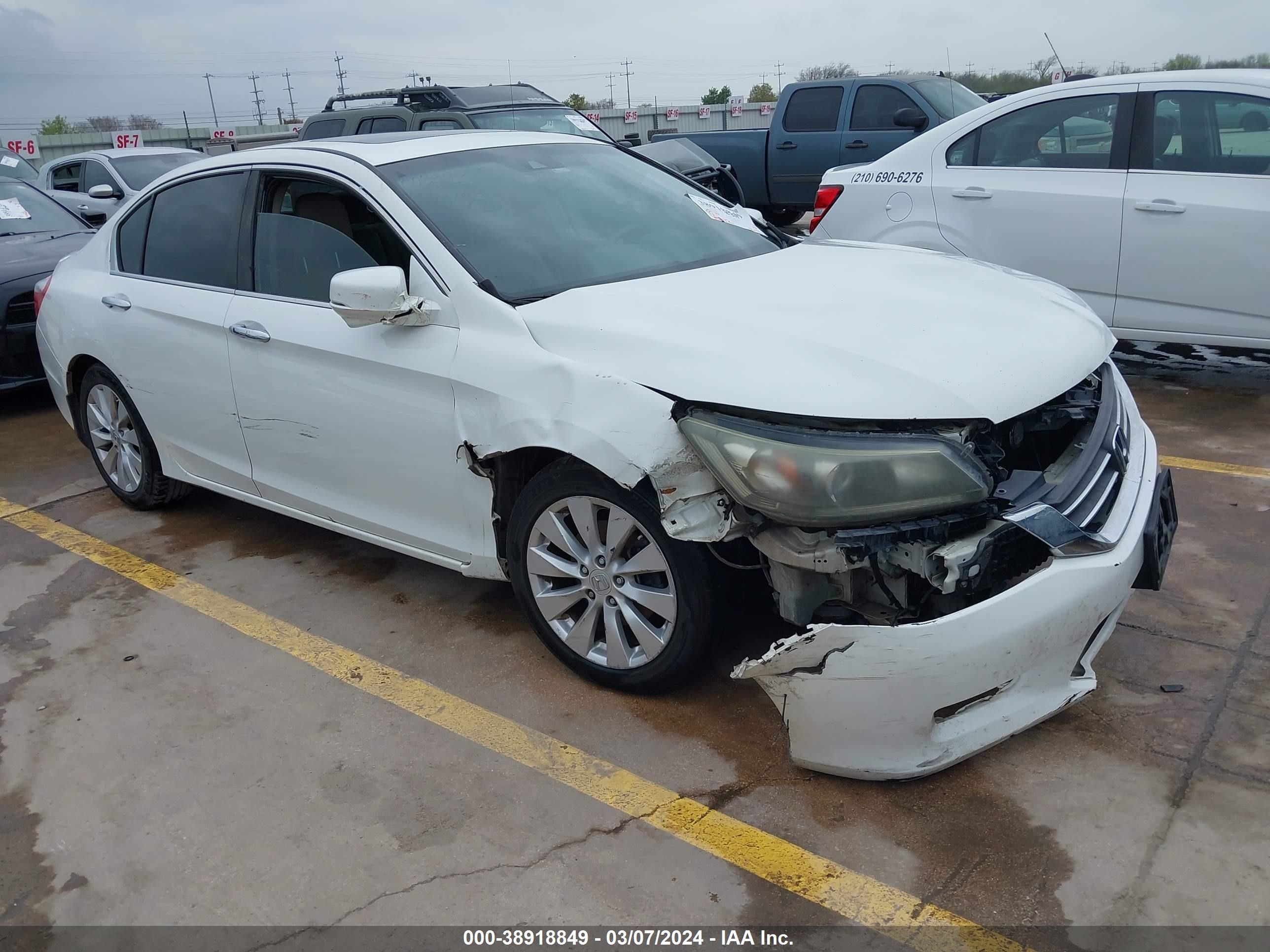 HONDA ACCORD 2014 1hgcr2f87ea092402