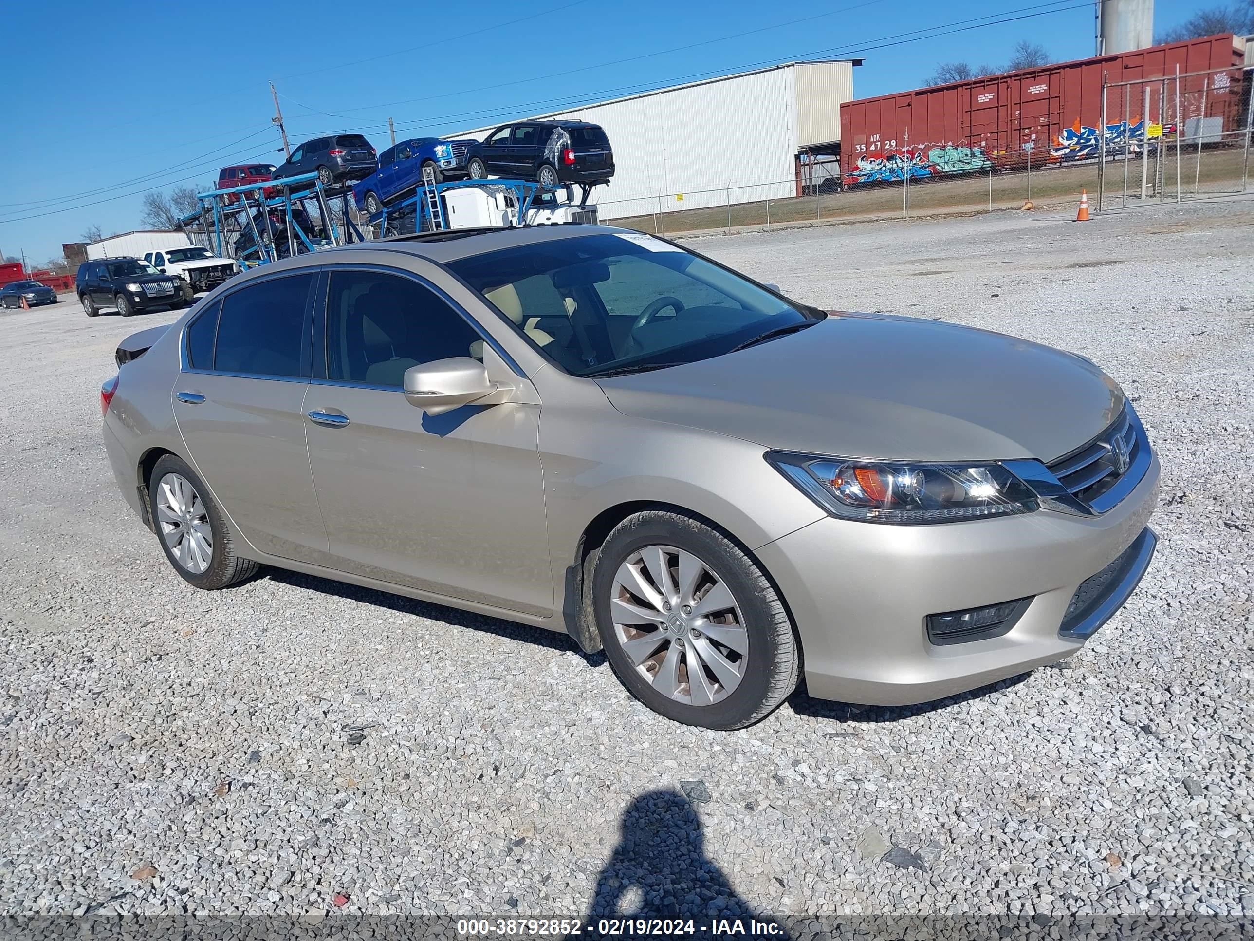 HONDA ACCORD 2015 1hgcr2f87fa035599