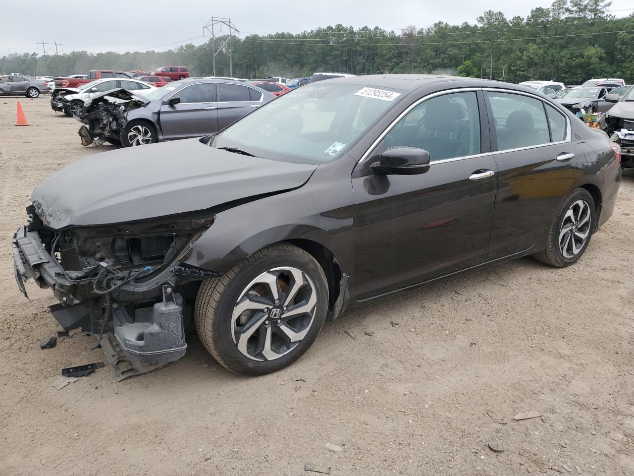 HONDA ACCORD 2016 1hgcr2f87ga101215