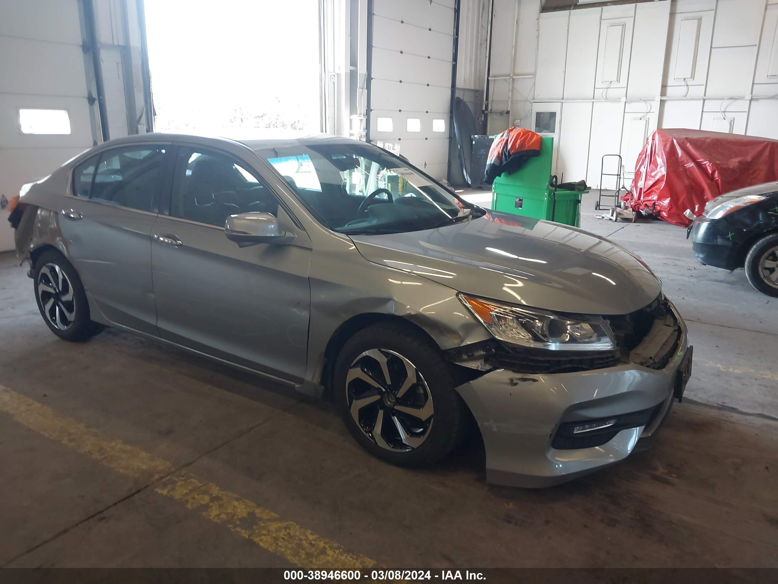 HONDA ACCORD 2017 1hgcr2f87ha080190