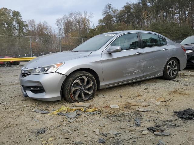 HONDA ACCORD 2017 1hgcr2f88ha214494