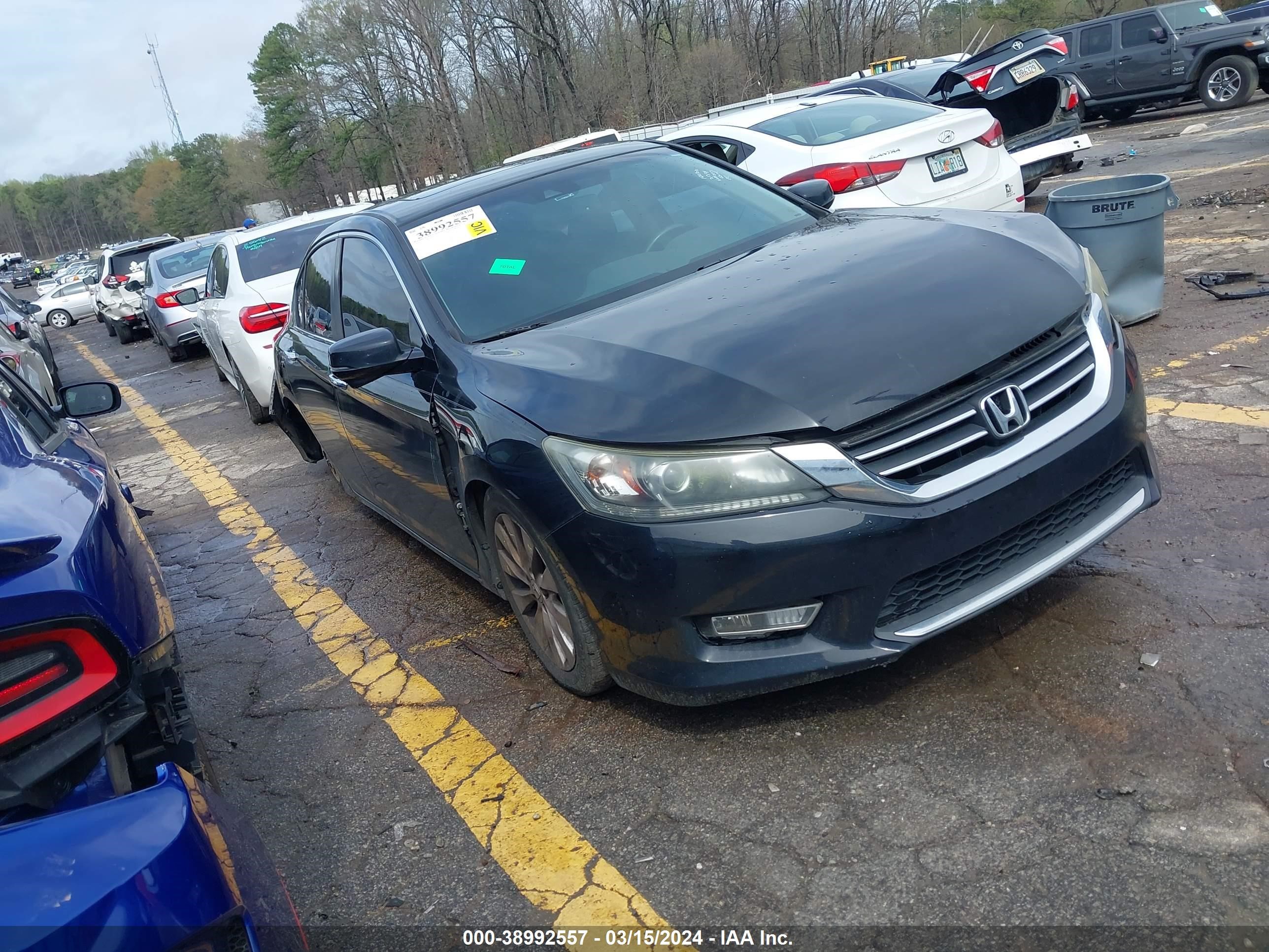 HONDA ACCORD 2013 1hgcr2f8xda263013