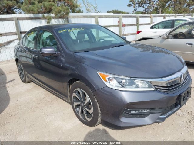 HONDA ACCORD 2017 1hgcr2f8xha115448