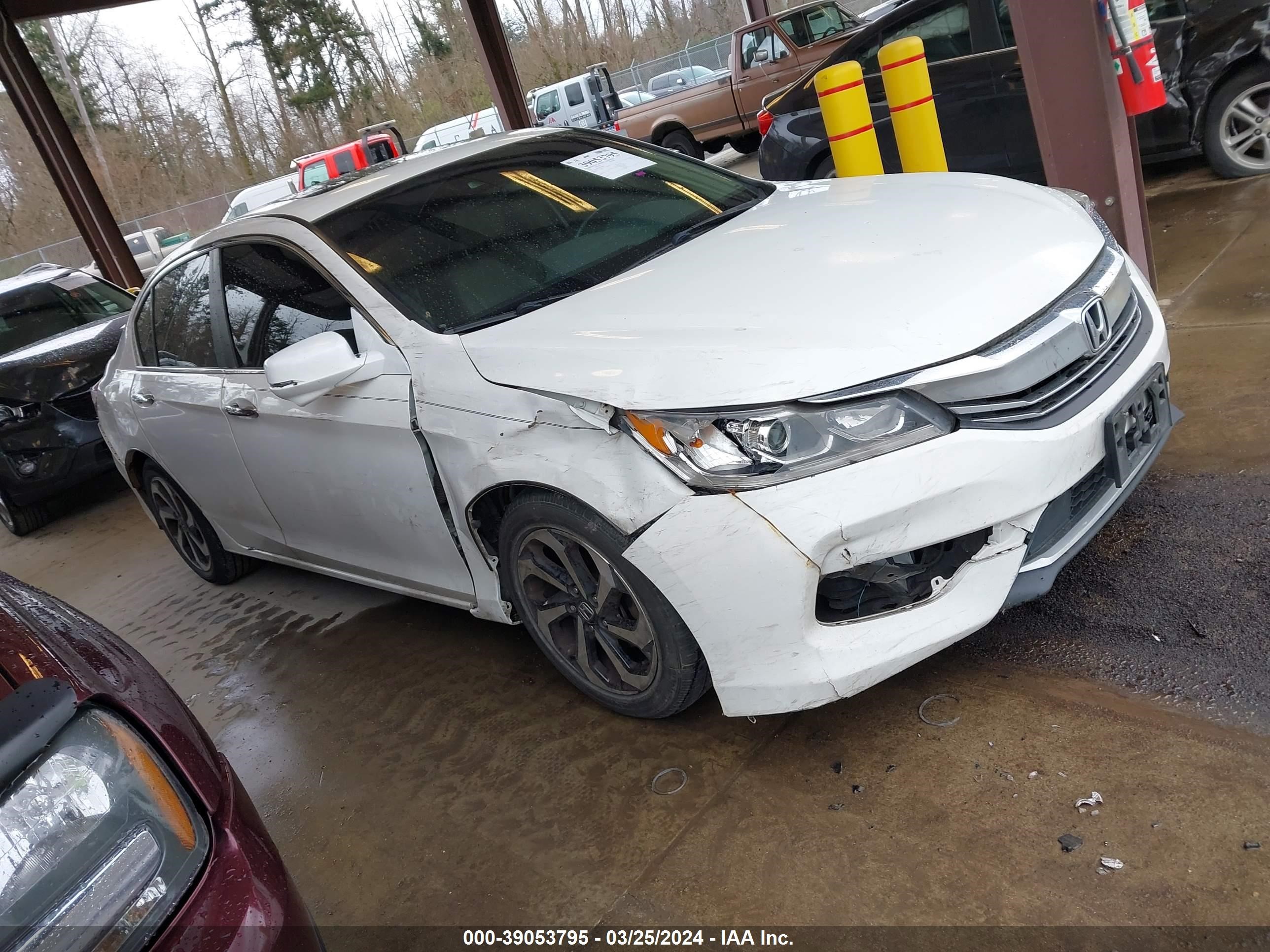 HONDA ACCORD 2016 1hgcr2f96ga000806