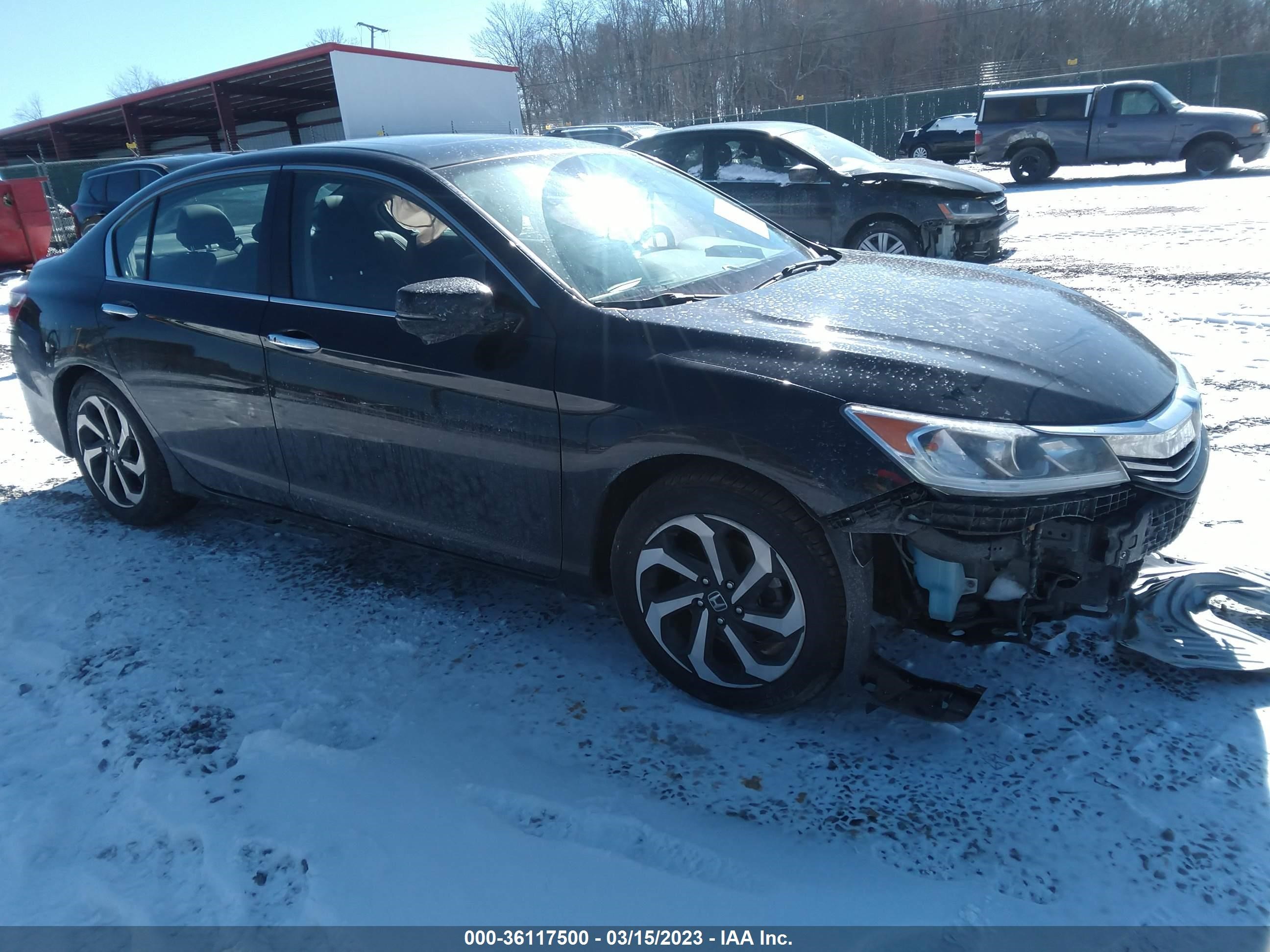 HONDA ACCORD 2017 1hgcr2f9xha202470