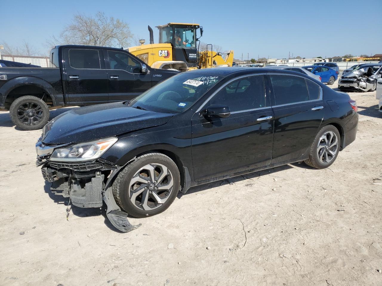 HONDA ACCORD 2017 1hgcr3f00ha001880