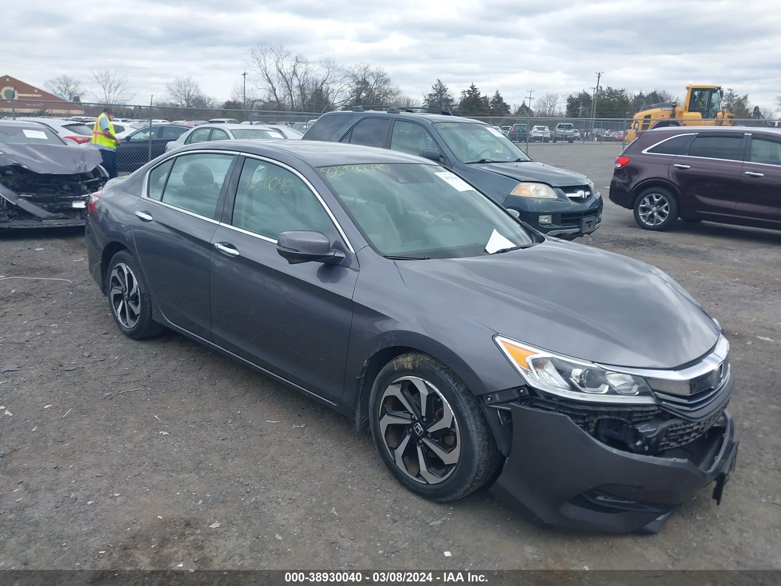 HONDA ACCORD 2017 1hgcr3f04ha019038