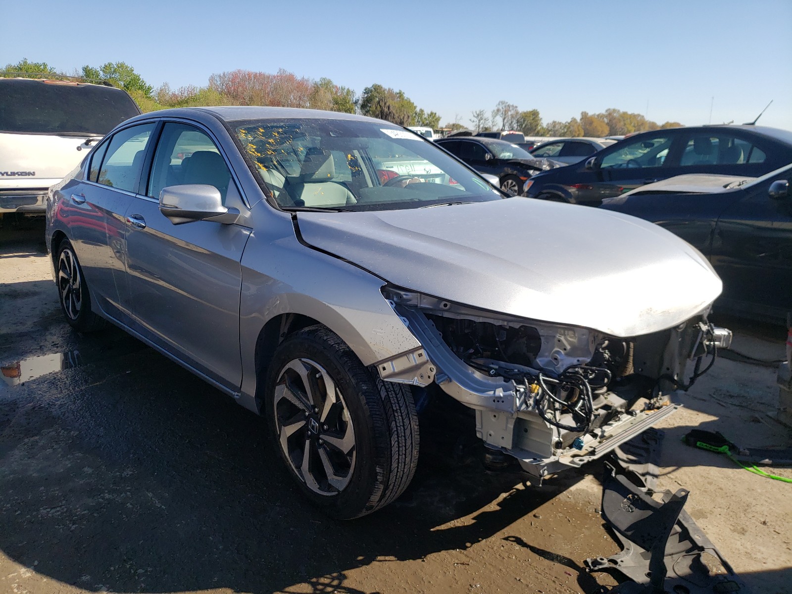 HONDA ACCORD EXL 2017 1hgcr3f05ha008985