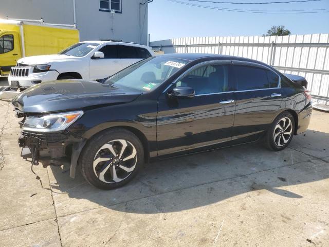 HONDA ACCORD EXL 2017 1hgcr3f05ha014768