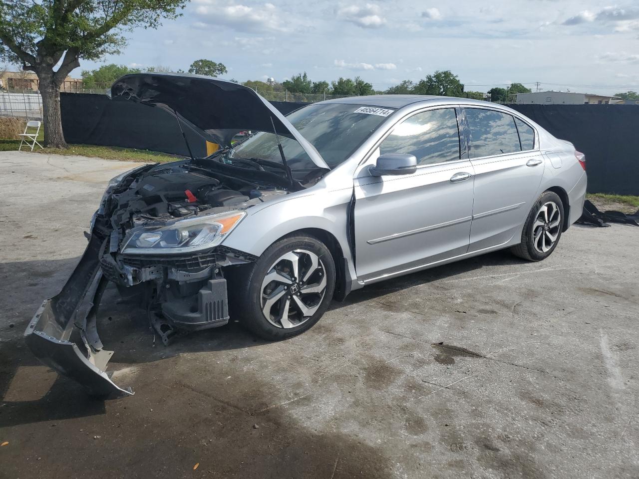 HONDA ACCORD 2017 1hgcr3f05ha027682