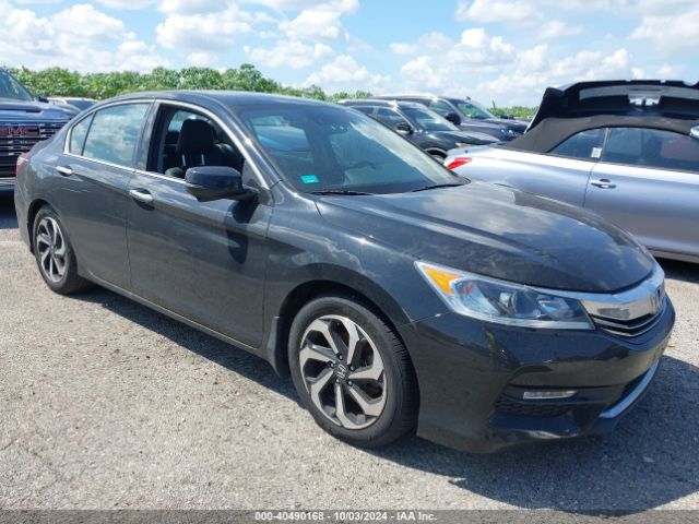 HONDA ACCORD 2017 1hgcr3f09ha005541