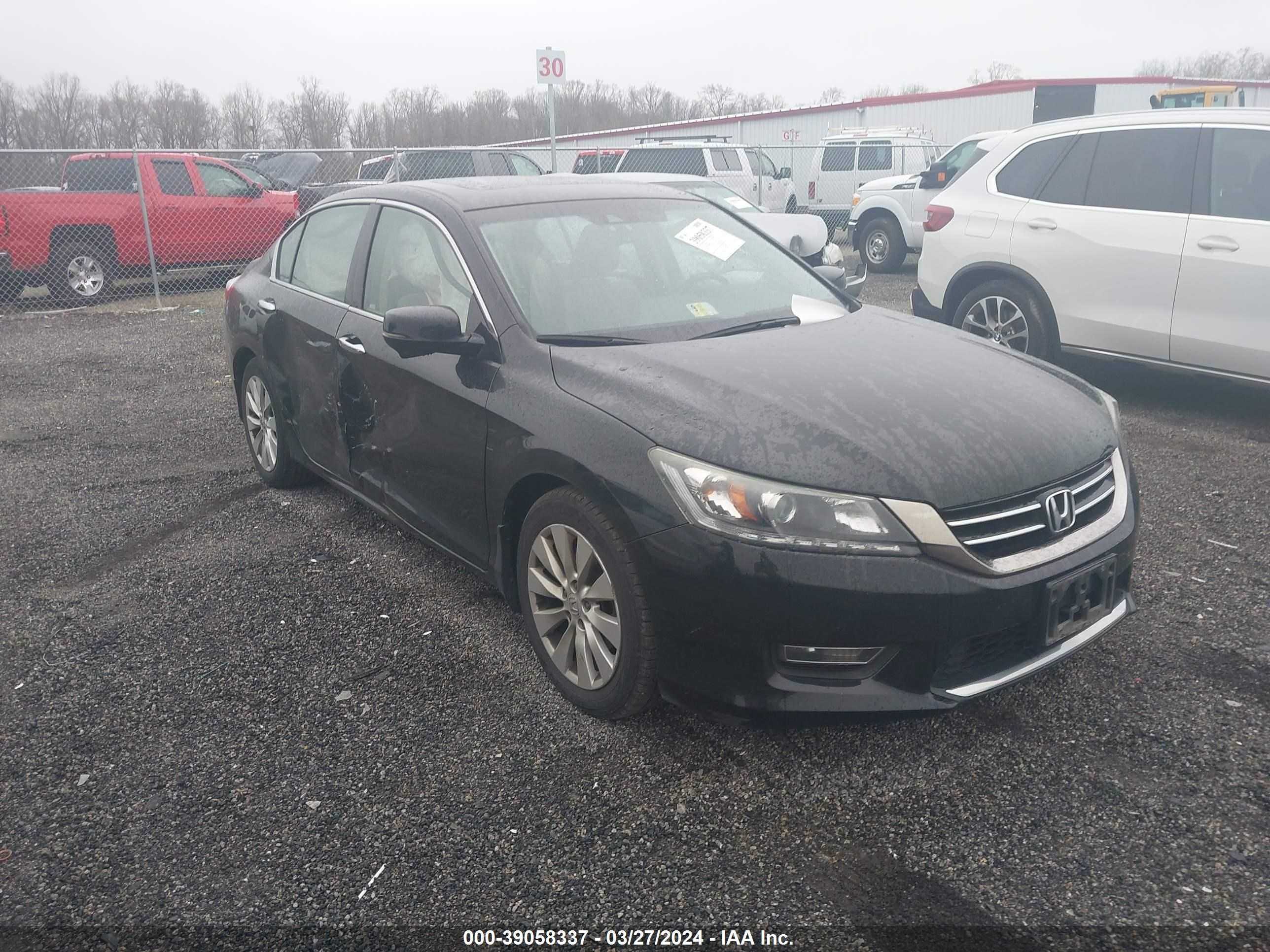 HONDA ACCORD 2013 1hgcr3f81da000916