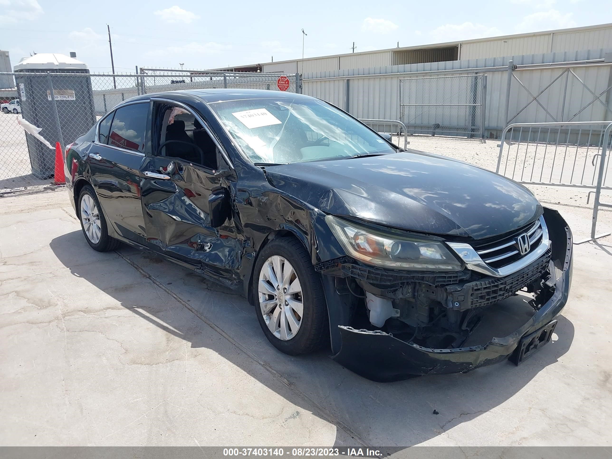 HONDA ACCORD 2013 1hgcr3f81da048402