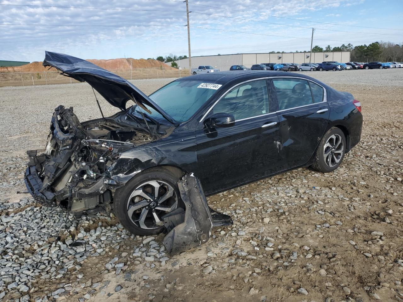 HONDA ACCORD 2016 1hgcr3f81ga024525