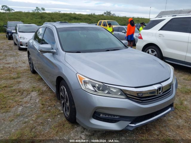 HONDA ACCORD 2017 1hgcr3f81ha007029