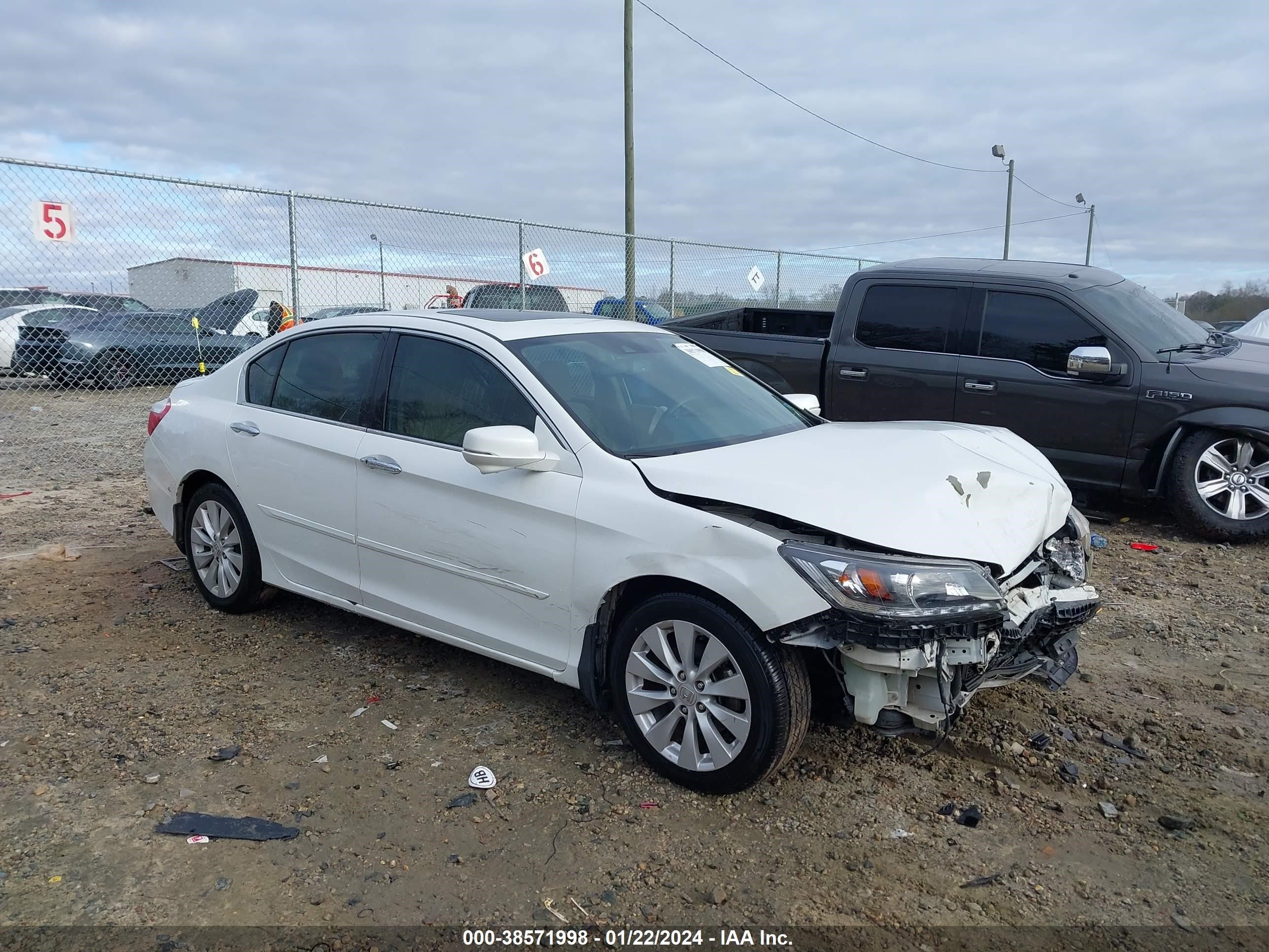 HONDA ACCORD 2014 1hgcr3f82ea012929