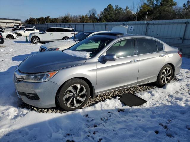 HONDA ACCORD 2016 1hgcr3f82ga024162