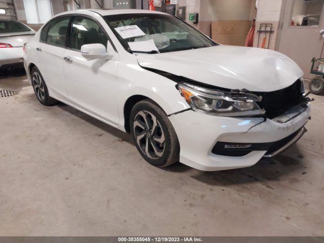 HONDA ACCORD 2017 1hgcr3f82ha014877