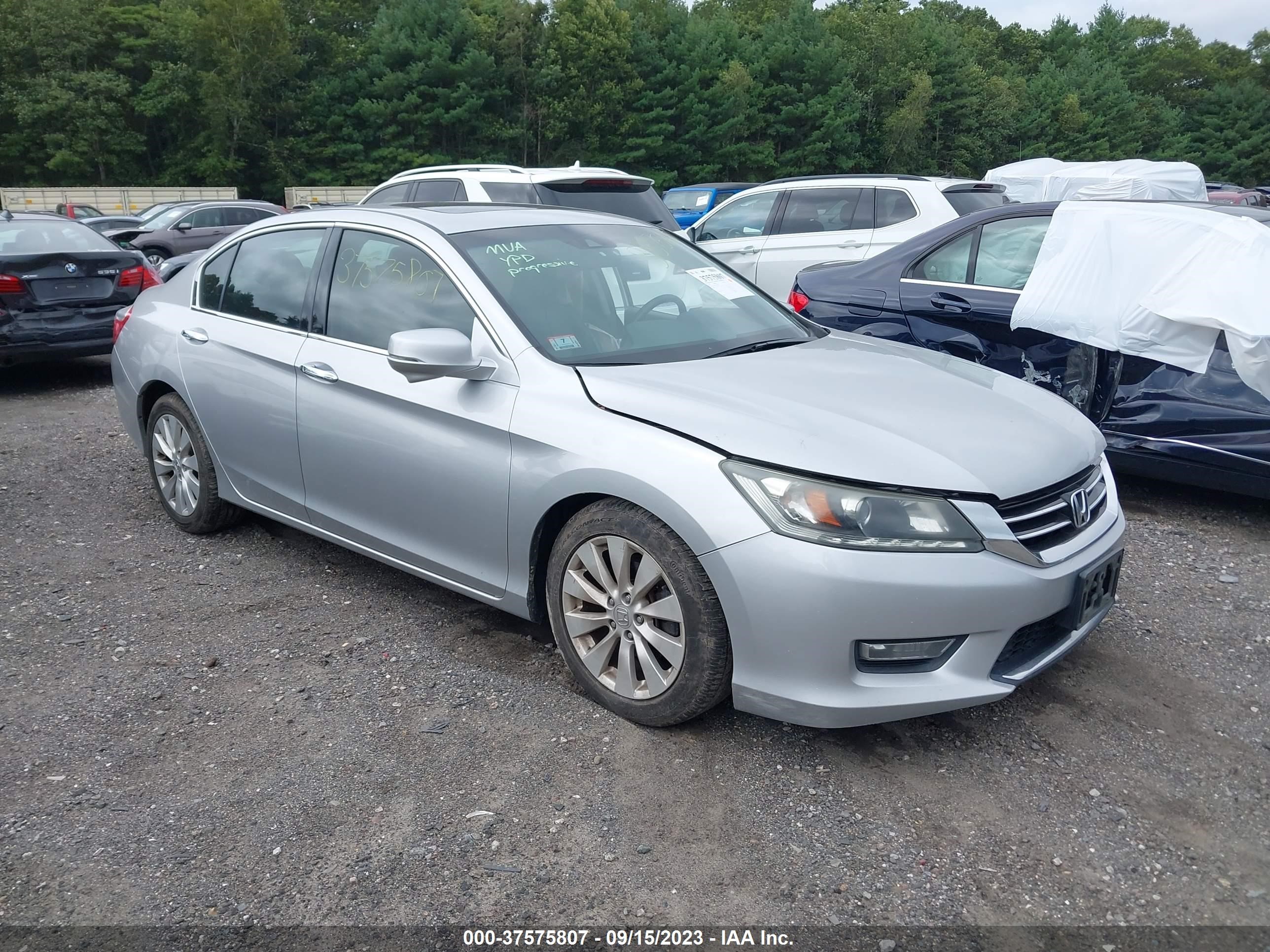 HONDA ACCORD 2013 1hgcr3f83da005048