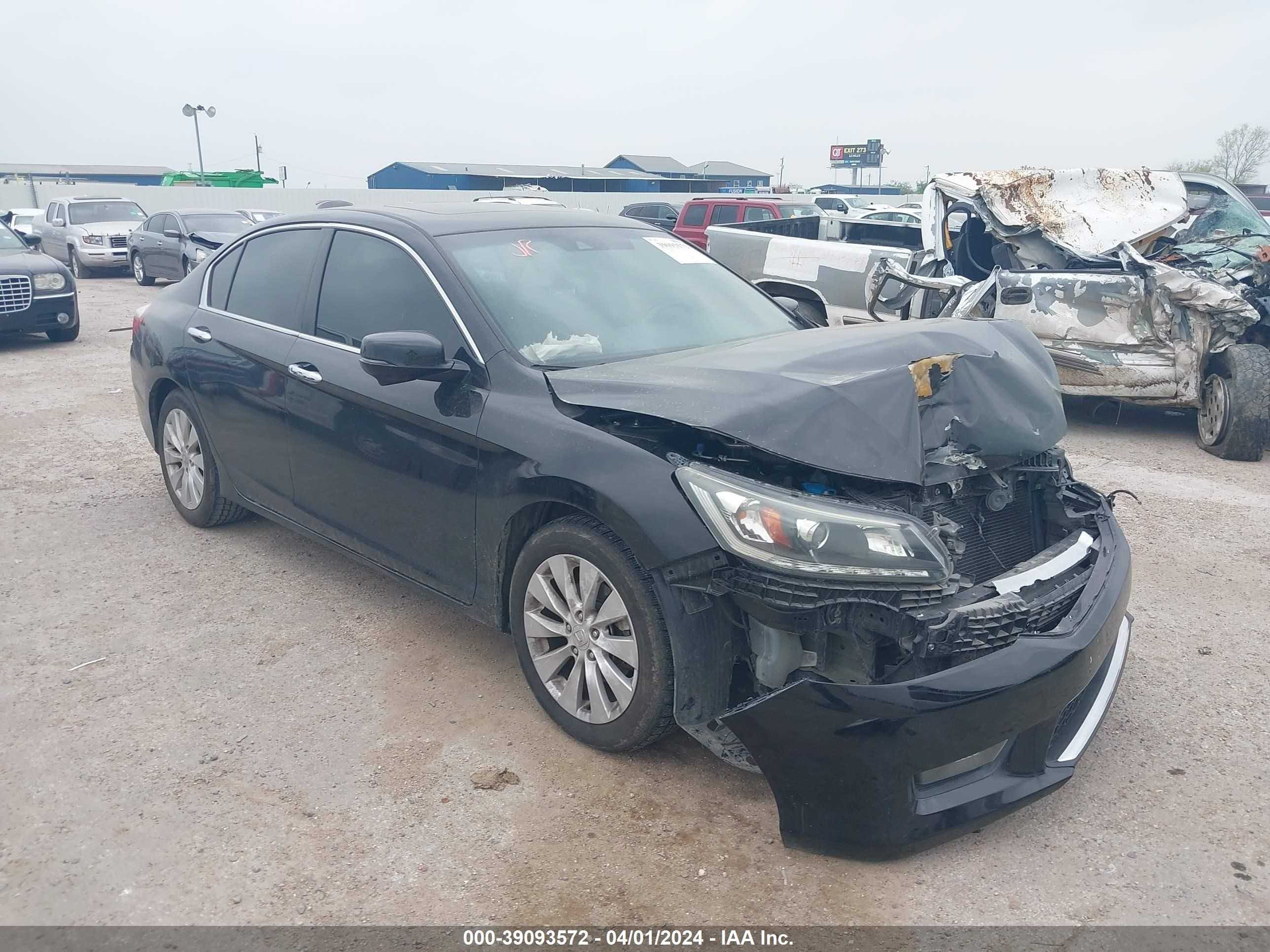 HONDA ACCORD 2015 1hgcr3f83fa024587