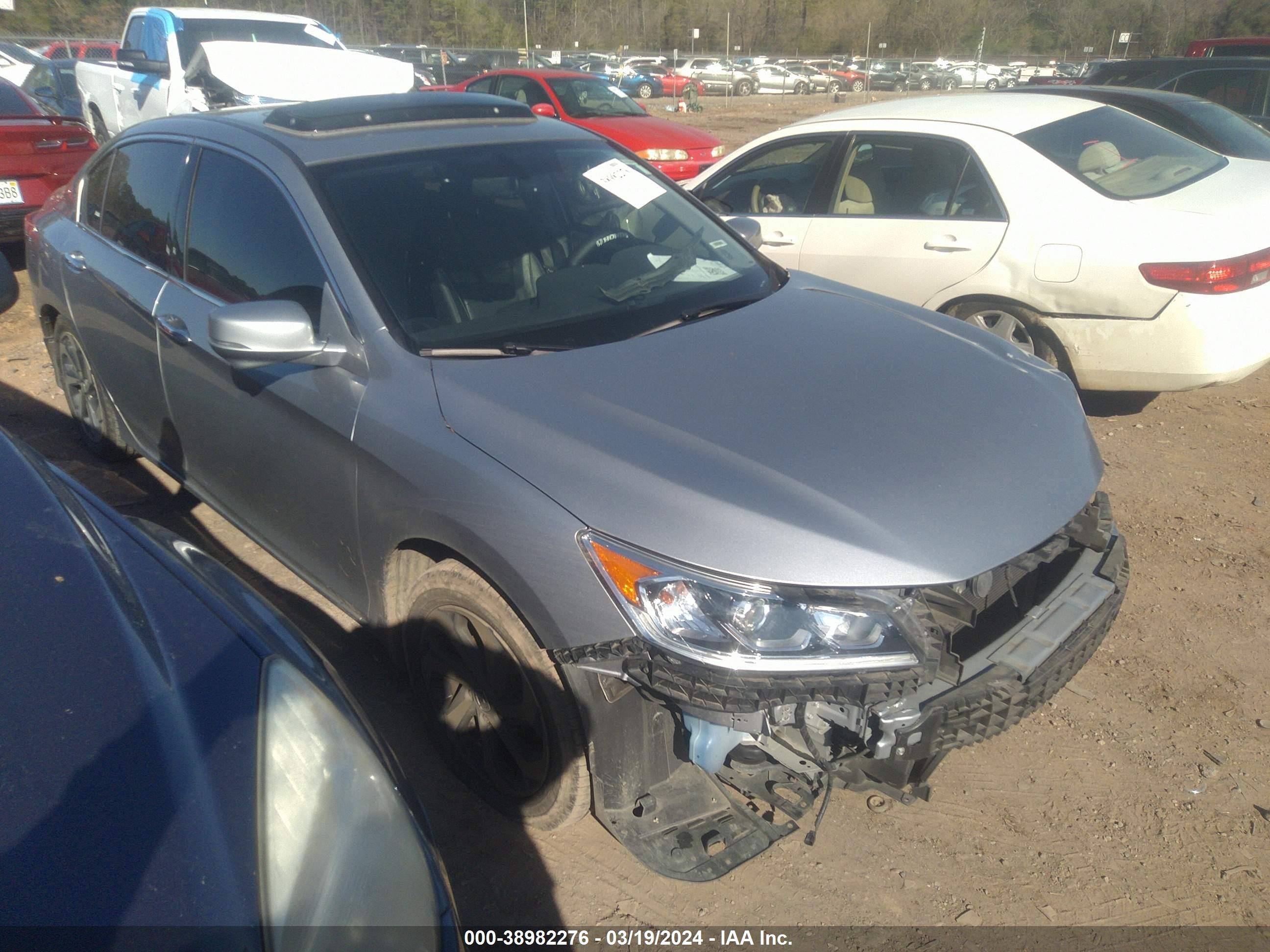 HONDA ACCORD 2017 1hgcr3f84ha041739