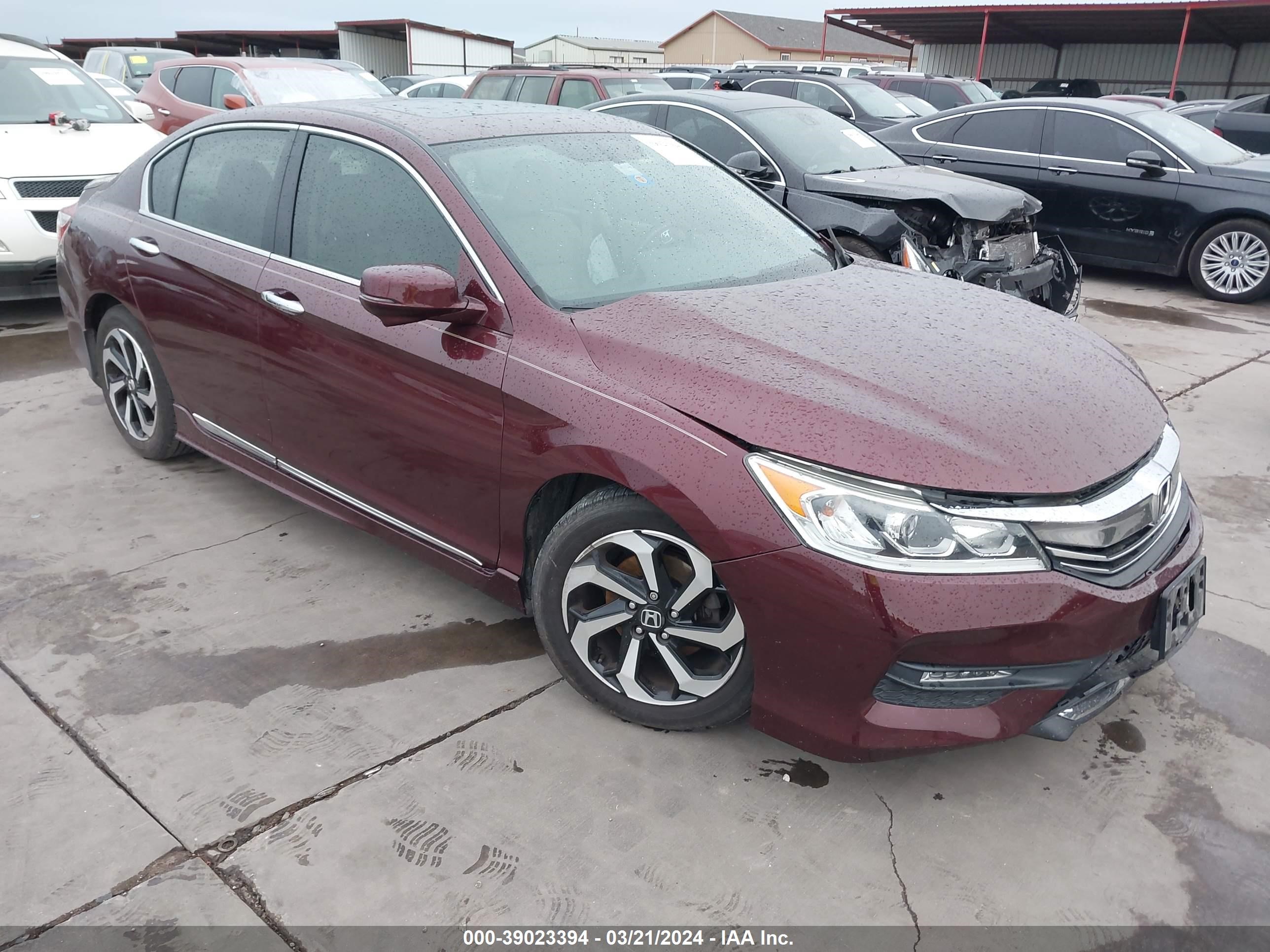 HONDA ACCORD 2016 1hgcr3f86ga012791