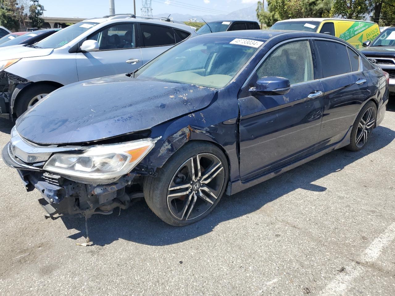 HONDA ACCORD 2017 1hgcr3f86ha024134