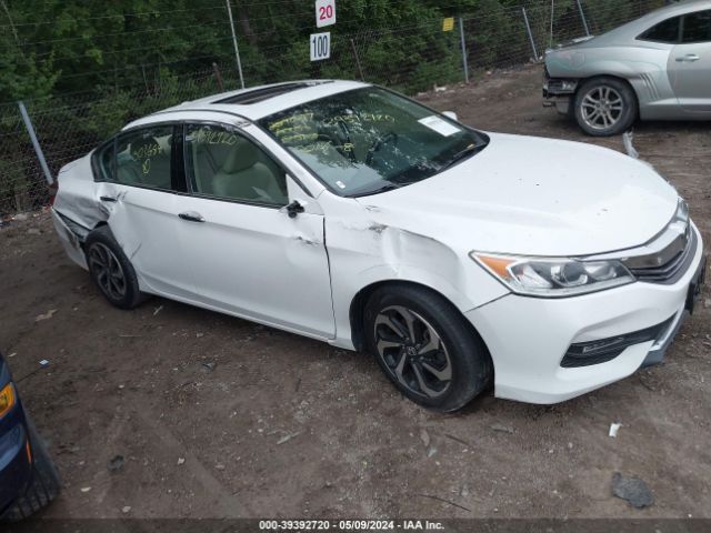 HONDA ACCORD 2017 1hgcr3f87ha001638