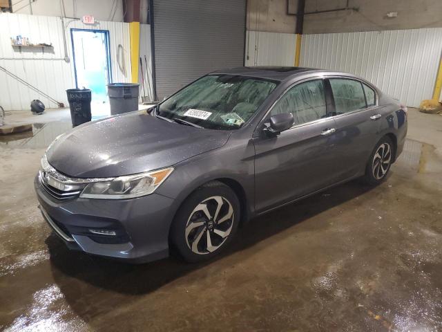 HONDA ACCORD 2017 1hgcr3f87ha005642