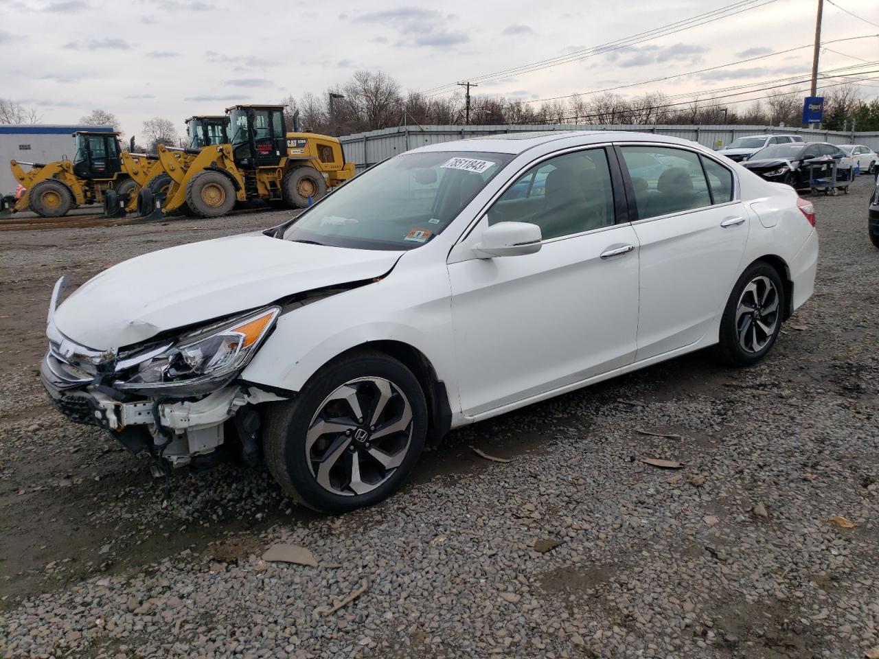 HONDA ACCORD 2017 1hgcr3f87ha030931