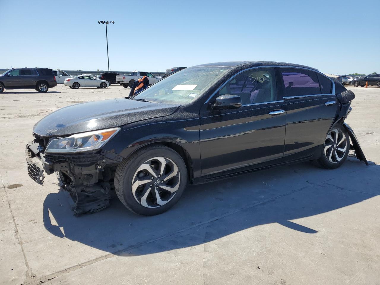 HONDA ACCORD 2017 1hgcr3f87ha036809