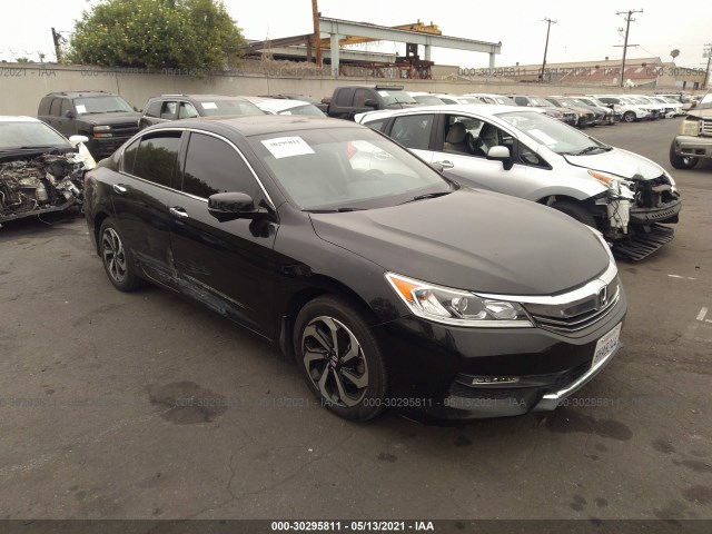 HONDA ACCORD SEDAN 2017 1hgcr3f88ha022420