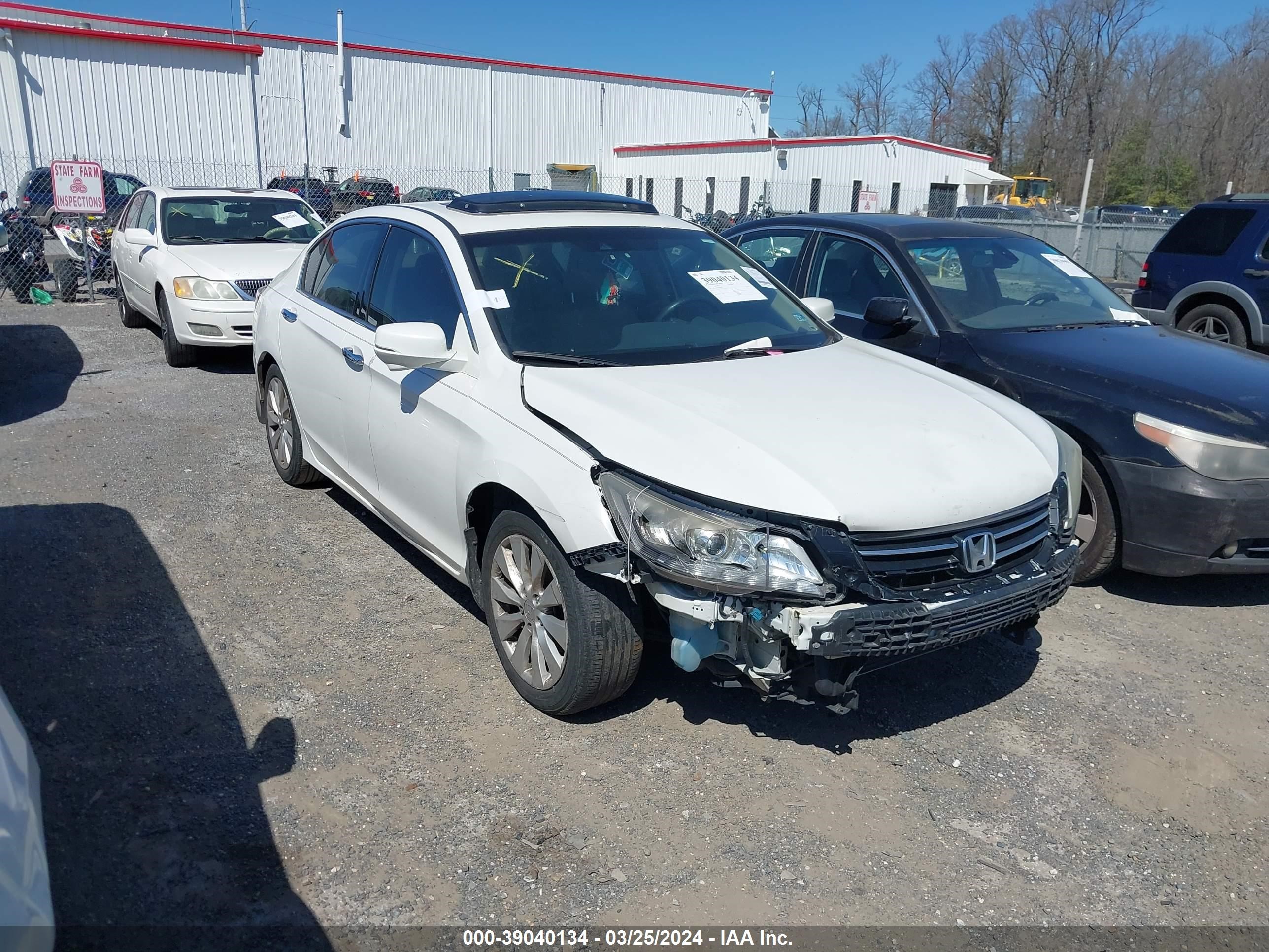 HONDA ACCORD 2013 1hgcr3f89da013865