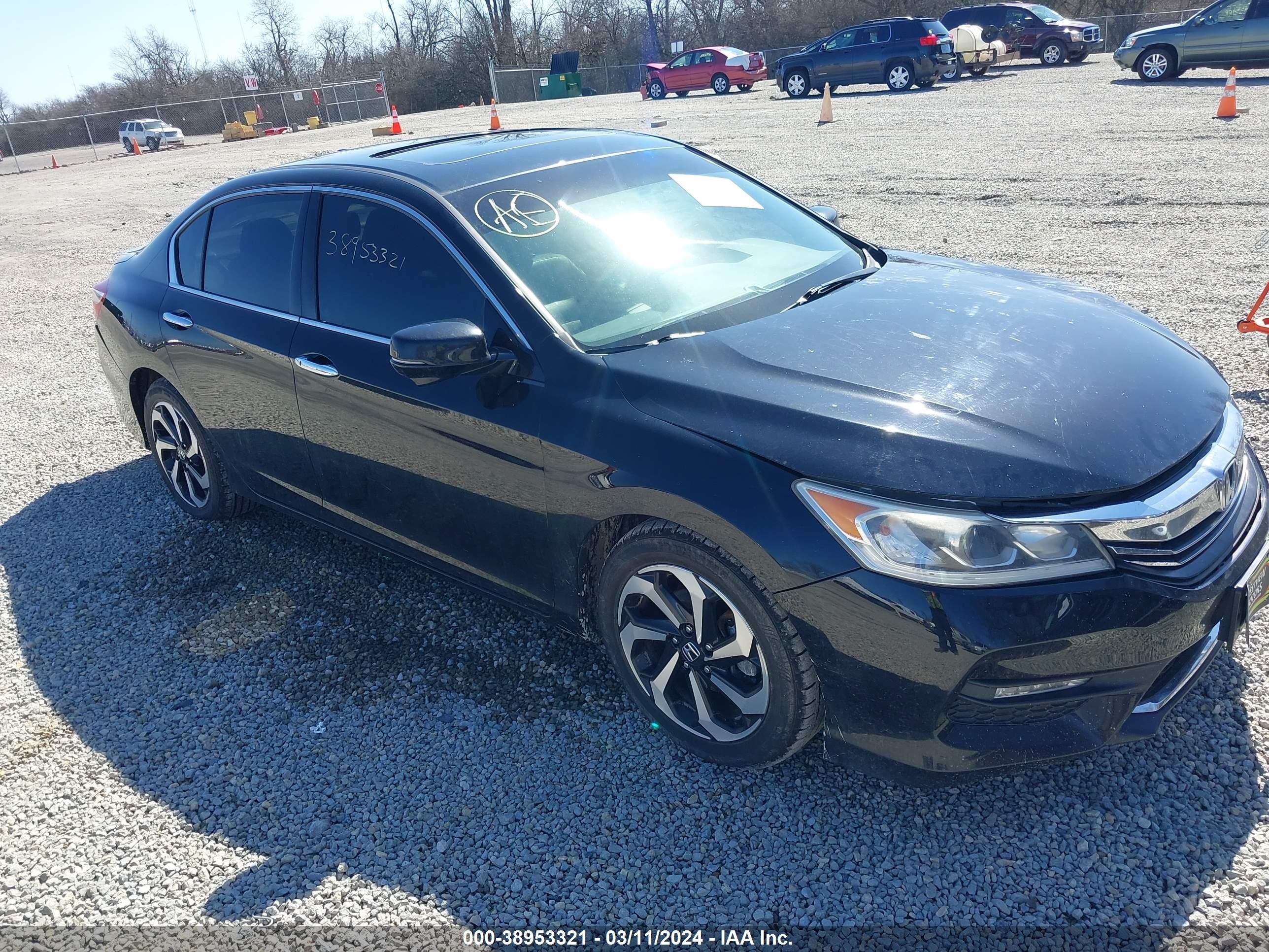 HONDA ACCORD 2017 1hgcr3f89ha007375