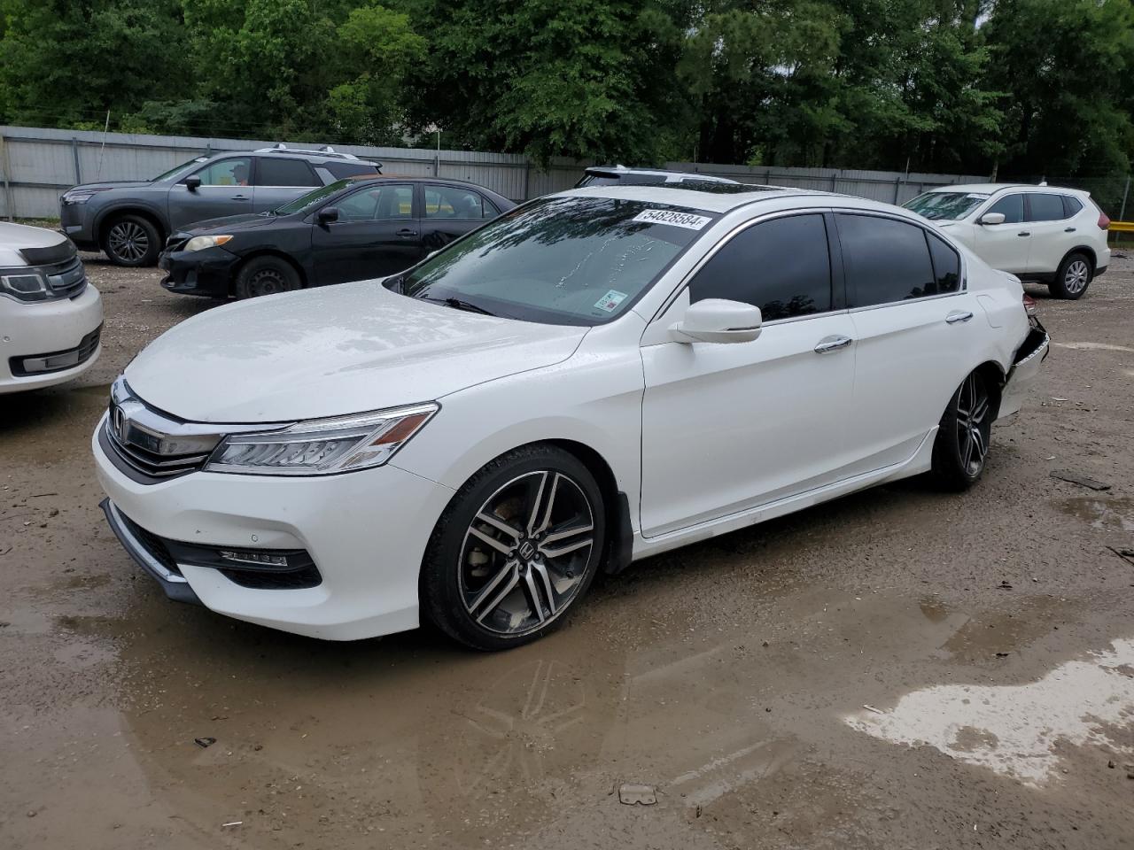 HONDA ACCORD 2017 1hgcr3f93ha006473