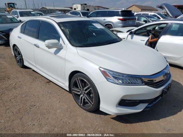 HONDA ACCORD 2017 1hgcr3f94ha019247