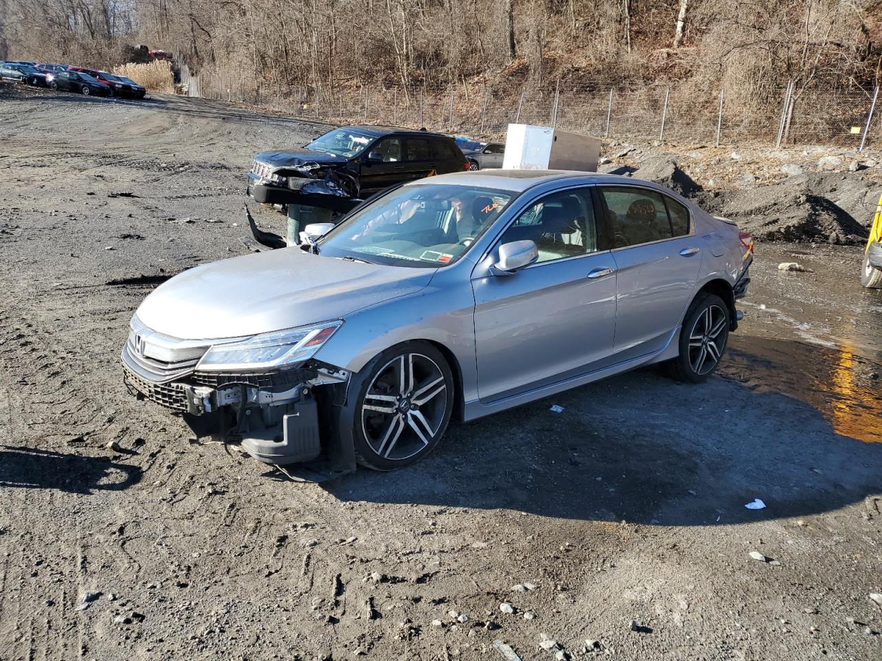 HONDA ACCORD 2017 1hgcr3f94ha028160