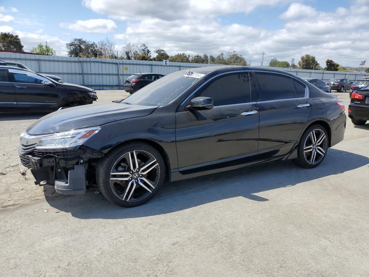 HONDA ACCORD 2016 1hgcr3f97ga023307