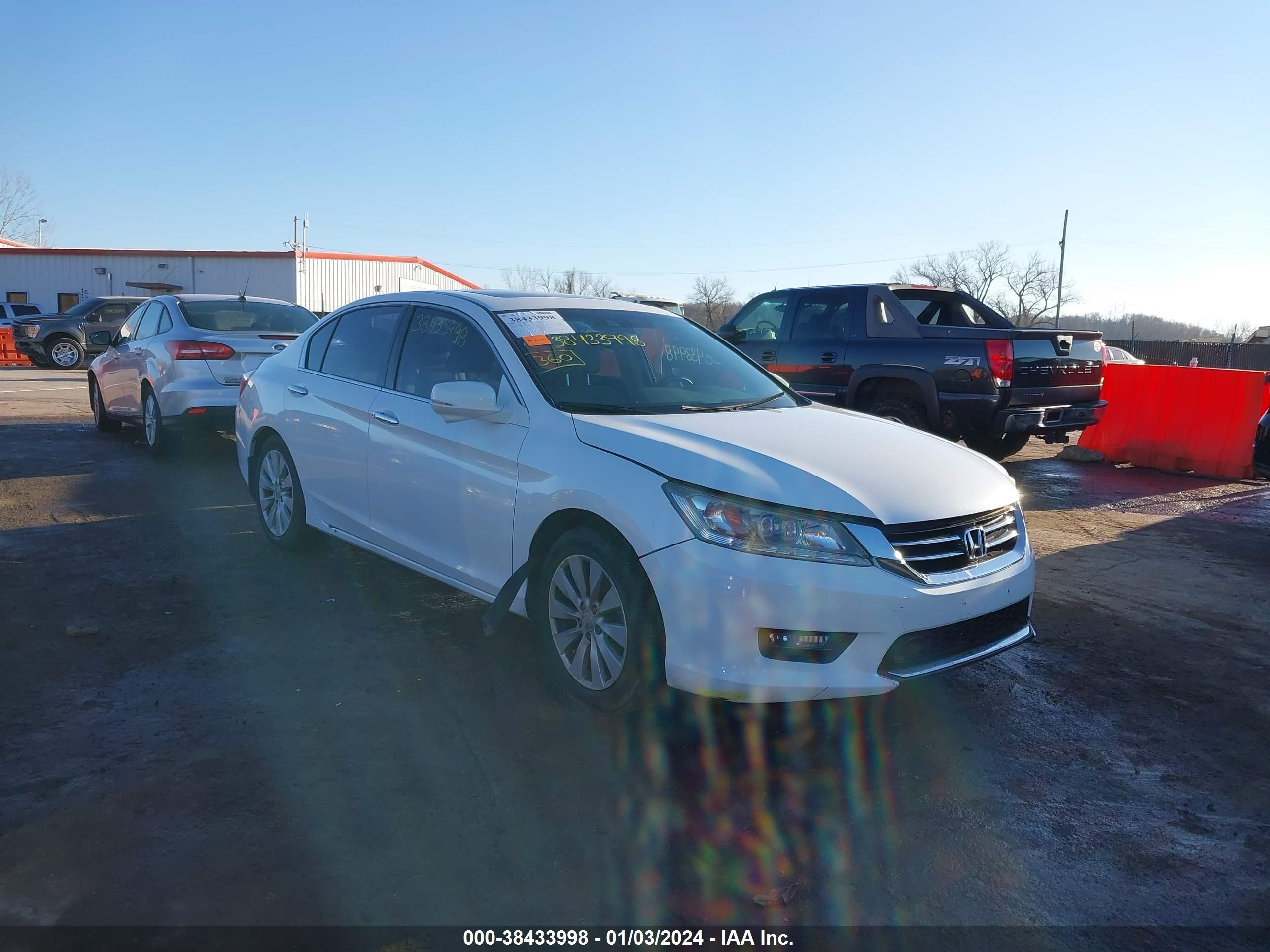 HONDA ACCORD 2015 1hgcr3f99fa035988