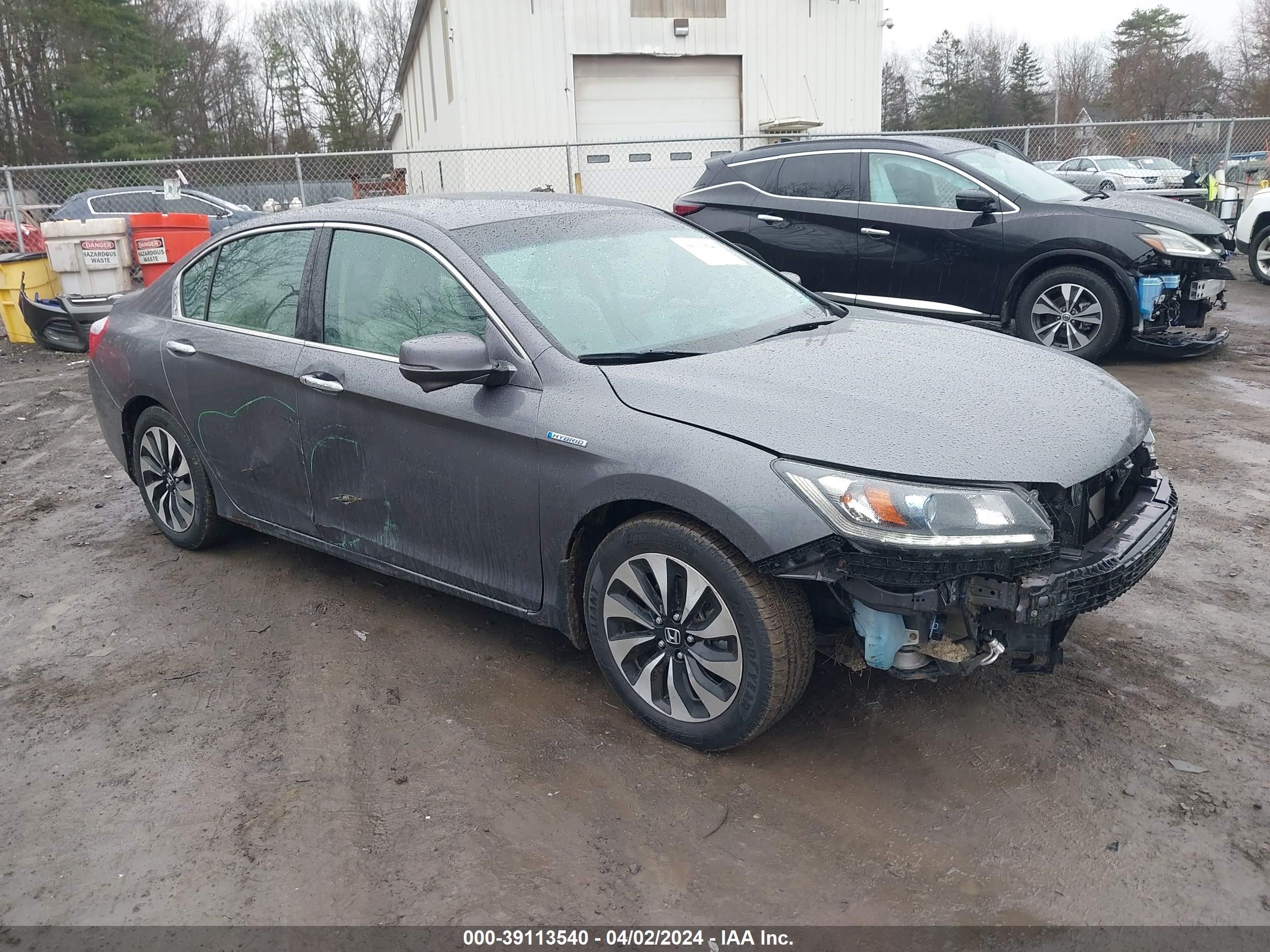 HONDA ACCORD 2015 1hgcr6f30fa000043