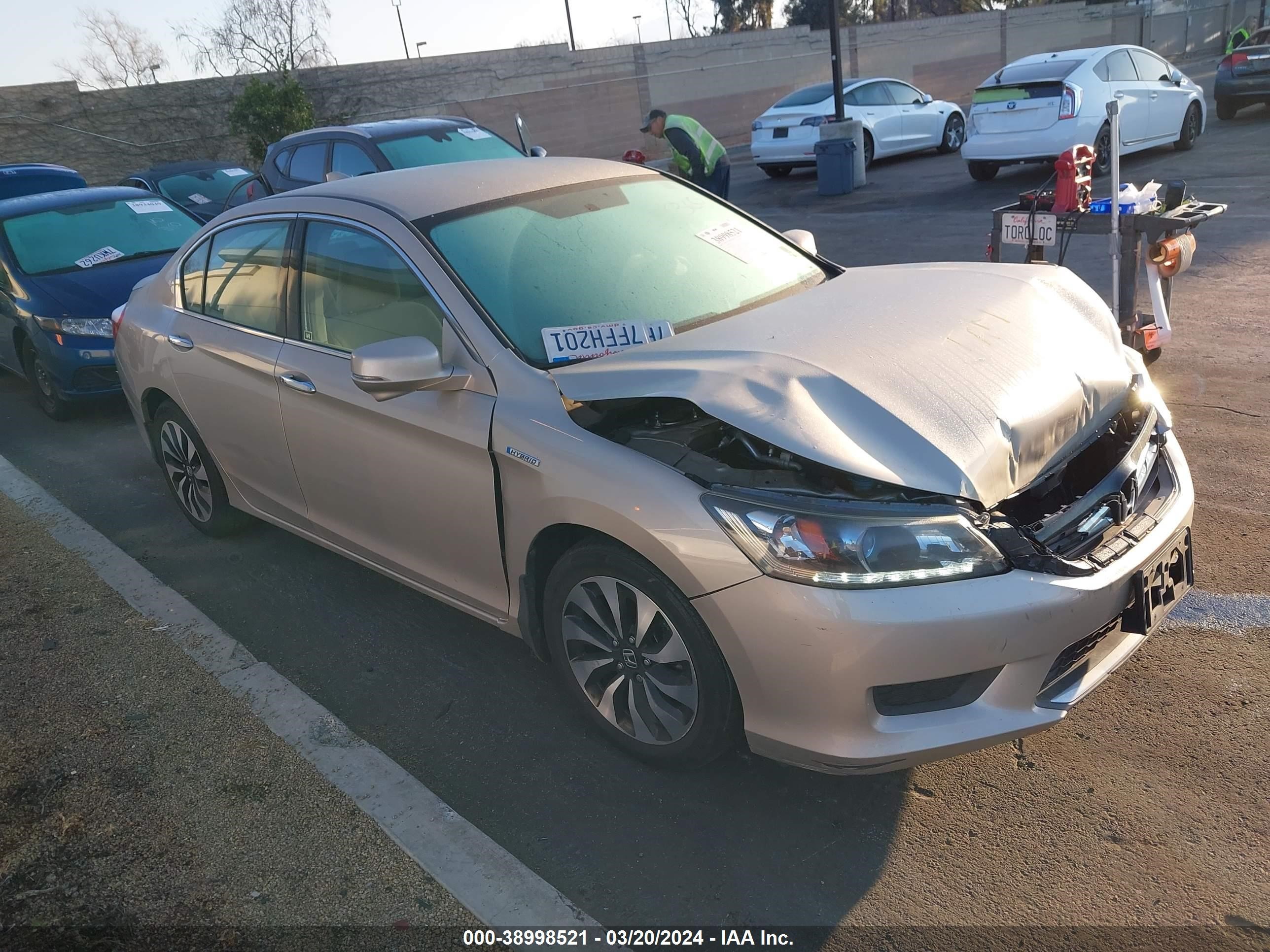 HONDA ACCORD 2014 1hgcr6f39ea002789