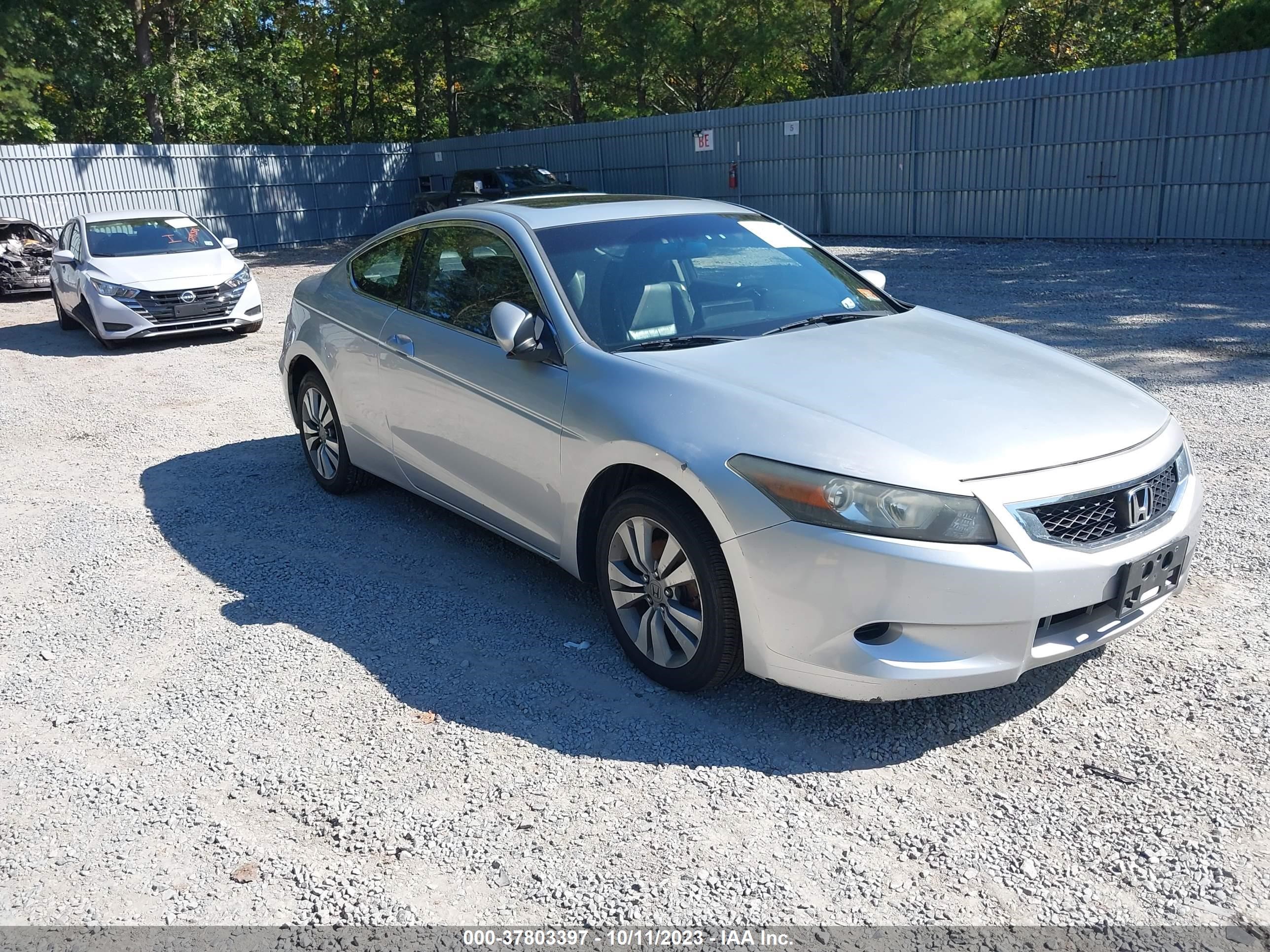 HONDA ACCORD 2008 1hgcs12858a027332