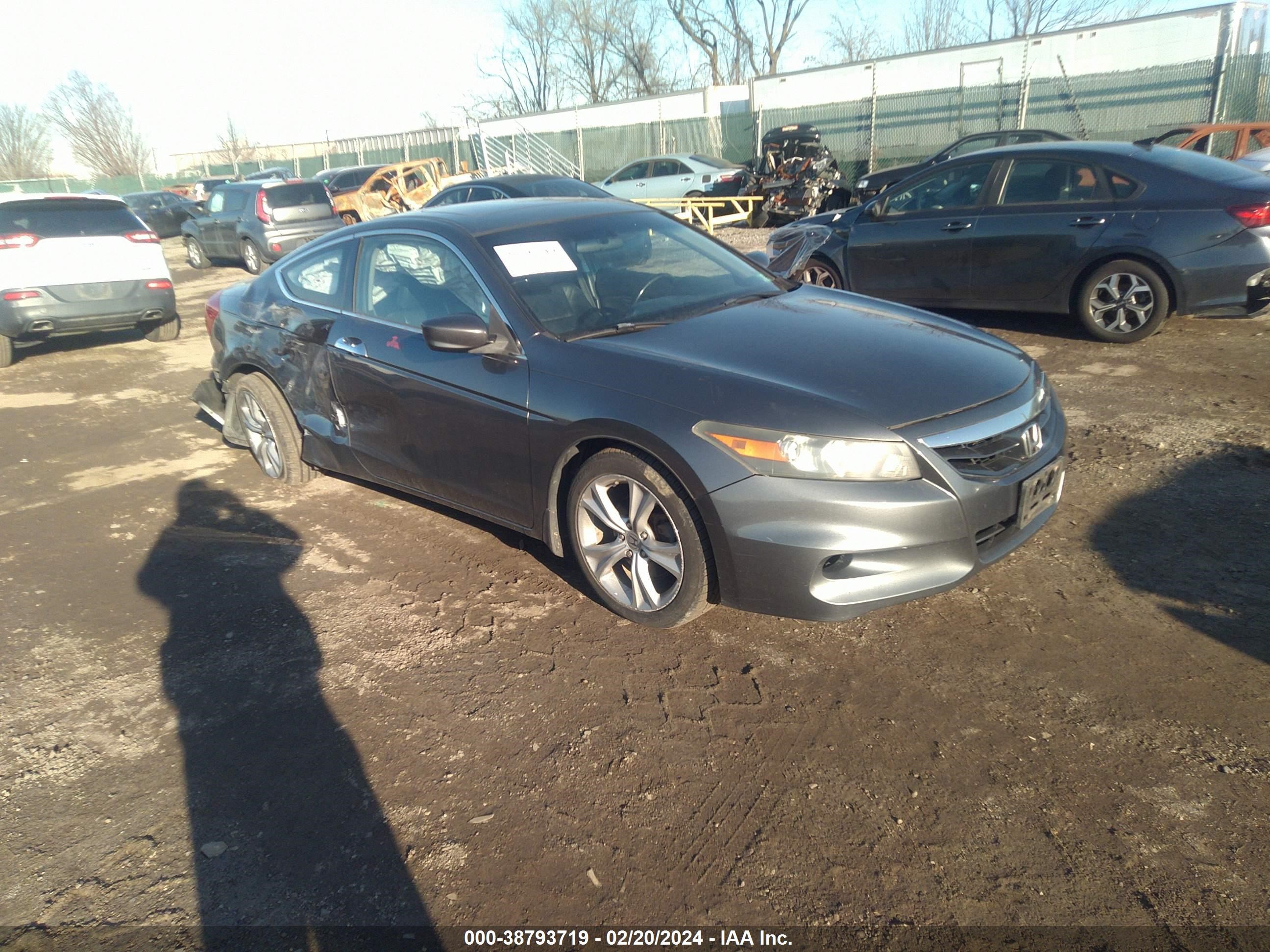 HONDA ACCORD 2011 1hgcs2b8xba001077