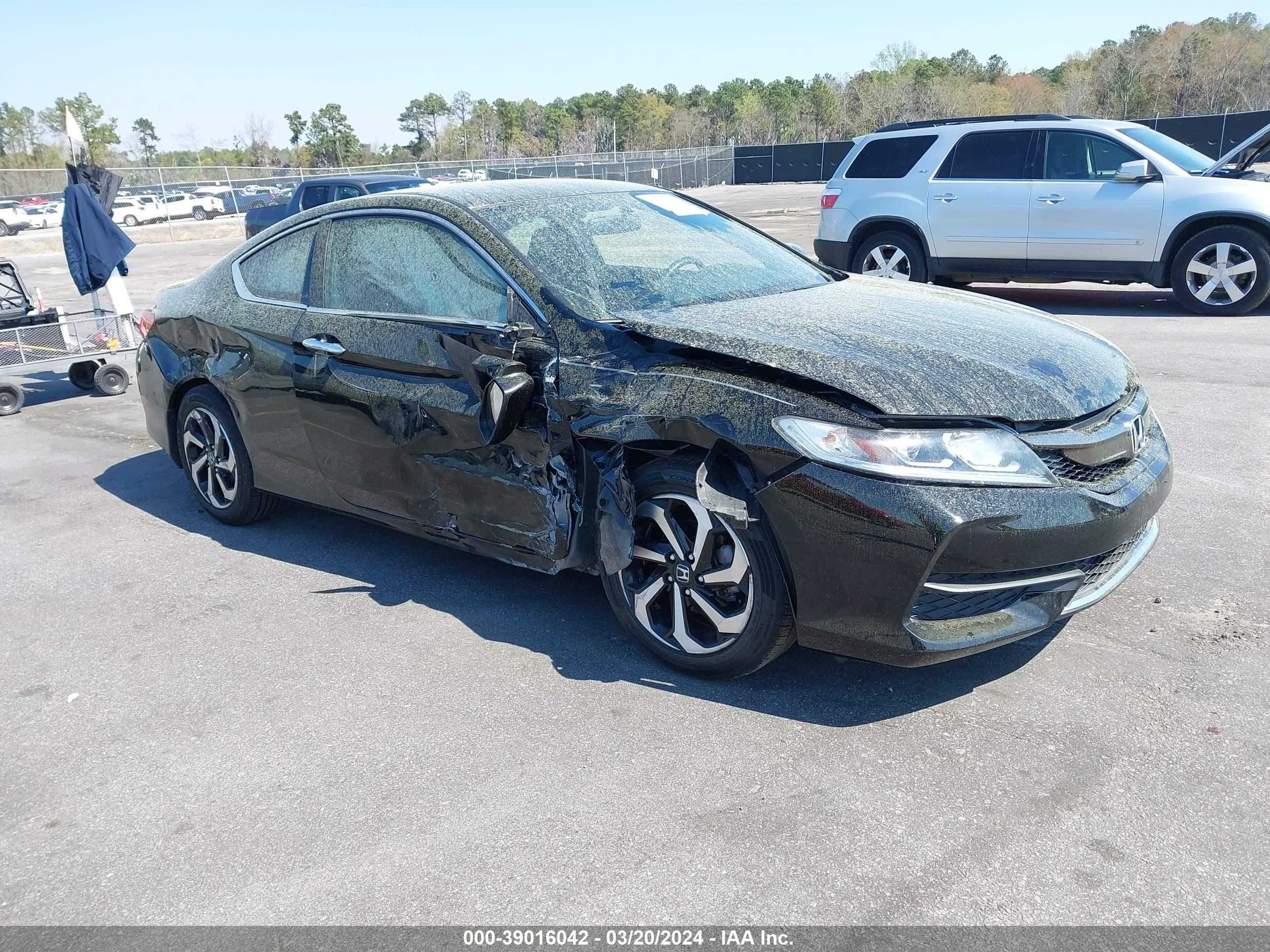 HONDA ACCORD 2017 1hgct1a39ha000508