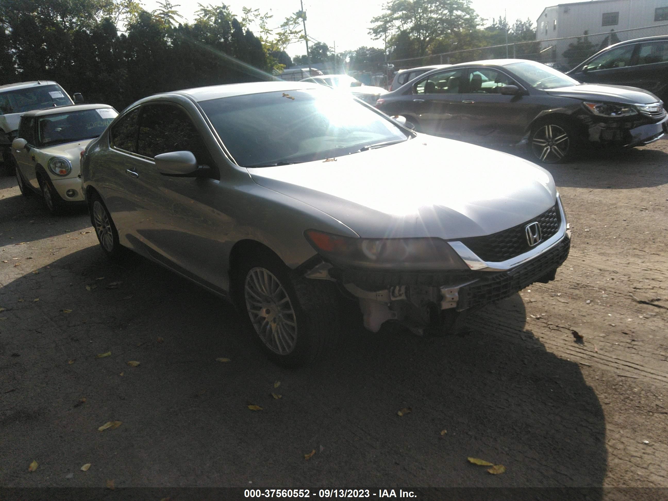 HONDA ACCORD 2013 1hgct1b32da002206