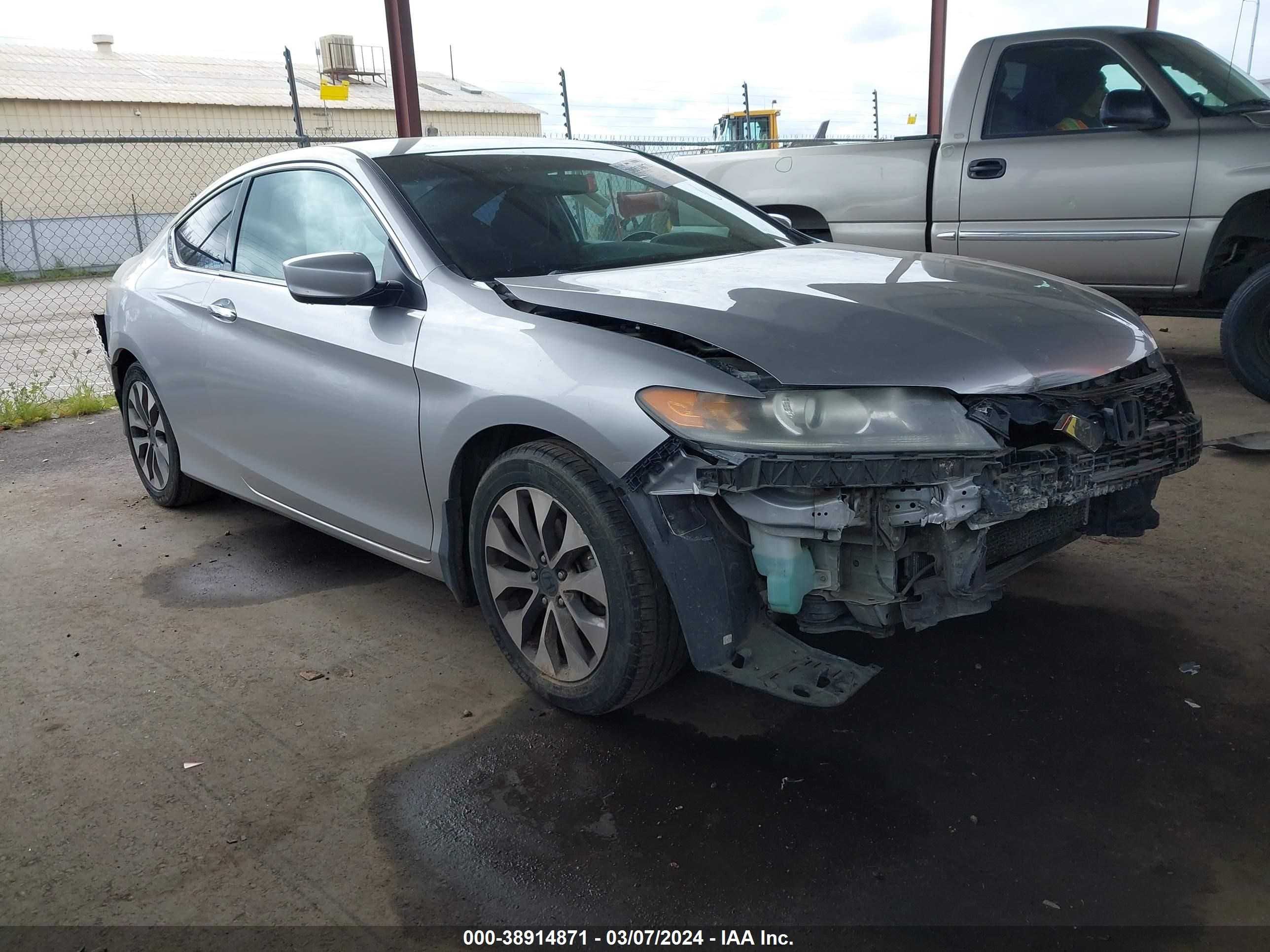 HONDA ACCORD 2013 1hgct1b39da025823